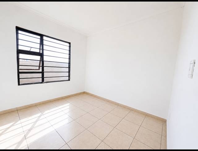 3 BEDROOM HOUSE FOR SALE IN VANDERBIJLPARK CE 4
